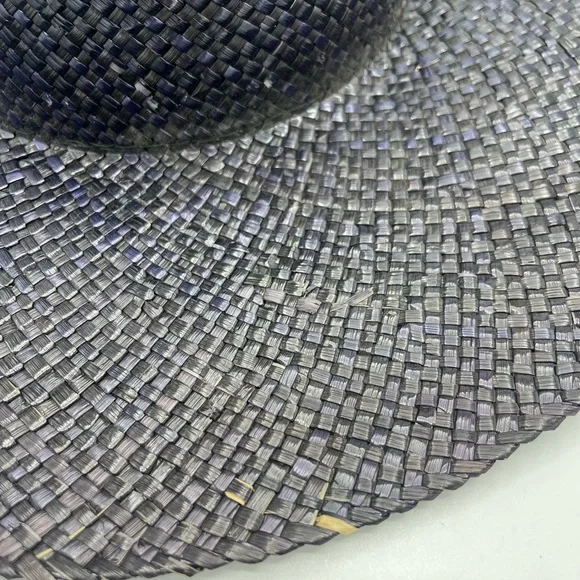 Elegant Black Woven Sun Hat - Picture 5 of 5